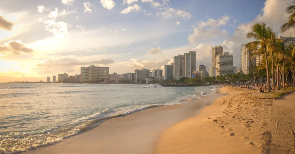 Waikiki & Honolulu: The Heartbeat of Oahu