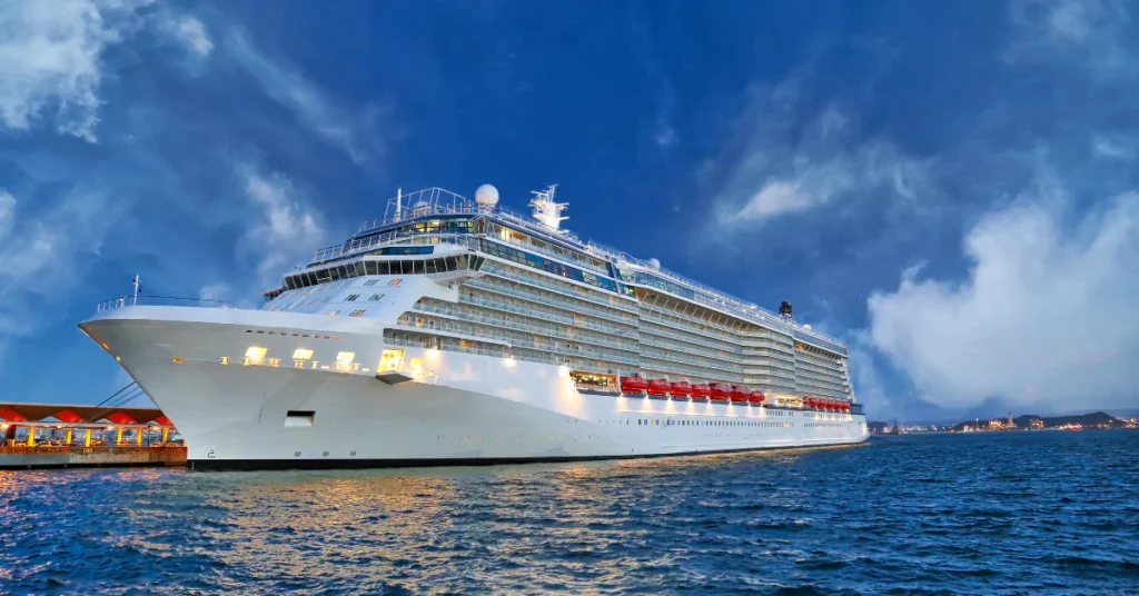 Cruising to Bermuda, cruise ship sailing at sea